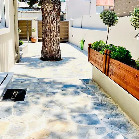 Phoenix Garden I Athens